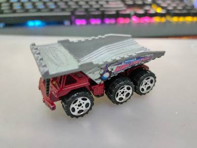 Matchbox First Edition Dump Truck Demolition Force