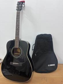 Yamaha Guitar f370