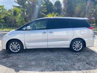 2011 Toyota Estima AERAS