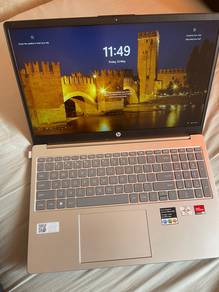 Hp Laptop for sale (Harga boleh Nego sampai jadi)