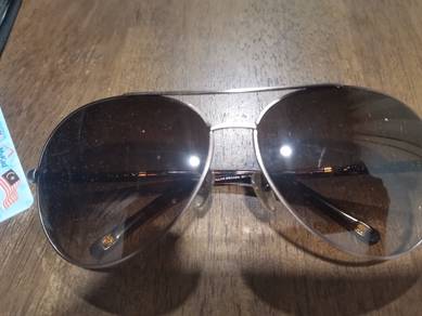 escada glass 