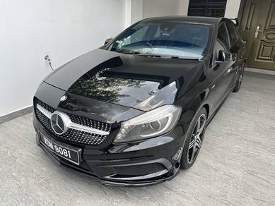 Mercedes Benz A250 250 SPORTS (CBU) in Taman Tun Dr Ismail, KUL