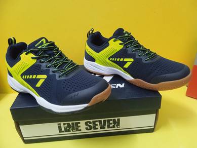 ITEM BARU_Kasut Sukan Navy Color size 9uk