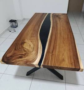 Meja Resin Epoxy