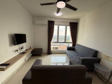 Condominium For Rent in Orange BM