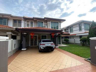Semi-Detached House For Sale in Bandar Botanic,SGR