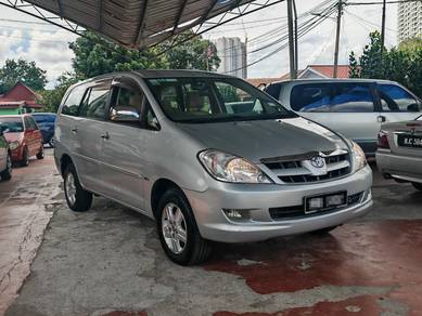 2005 Toyota Innova G