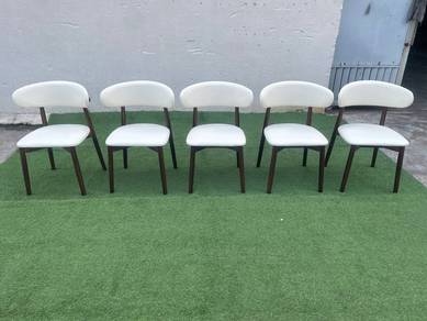 YE90B Kerusi Makan Kayu Wooden Dining Chair PU x 5
