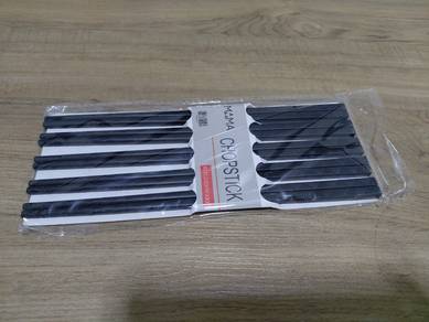 5 Pairs of Chopsticks 