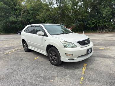 Toyota Harrier 240G in Kajang, SGR