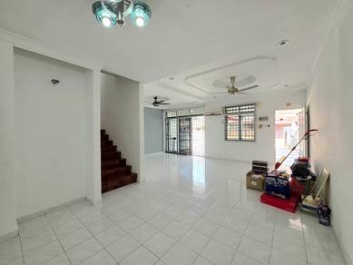 2-storey Terraced House For Sale in Cheng,MLK