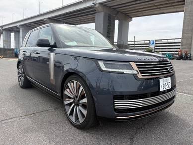Land Rover Range Rover AUTOBIOGRAPHY P530 in Jalan Kuching, KUL