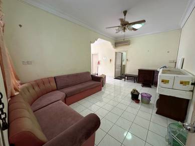 Apartment For Rent in Beverly Hills 2