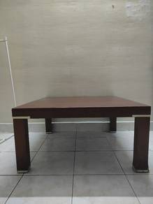 Meja Jepun