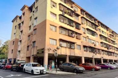 Flat For Sale in Sri Saujana (Kajang)