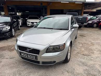 Volvo S40 i in Bandar Sri Damansara, SGR