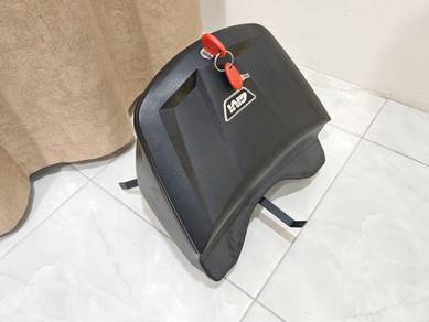 Givi Center Box Bakul Depan LC135