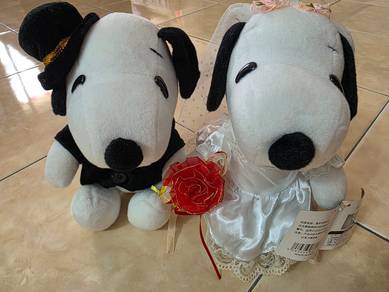 Couple Wedding Snoopy 21cm in one set (a pair)