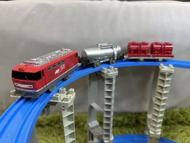 EF510-4 Red Thunder - Plarail