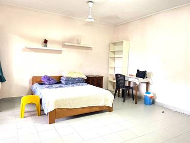Room in Petaling Jaya, SGR