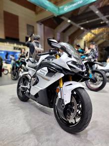 CFMOTO 750SR-S