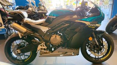 CFMOTO 500SR