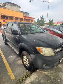 Toyota Hilux G in Others, KUL