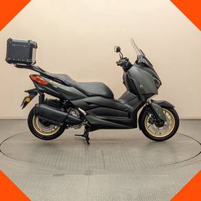Yamaha XMAX
