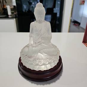 Buddha Sculpture Liu Li Crystal For Sale