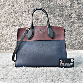 Louis Vuitton City Streamer Bag
