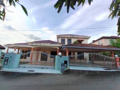 Bungalow House For Sale in Sikamat,NSN