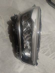Headlamp ativa AV RH