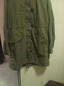 uniqlo parka jacket