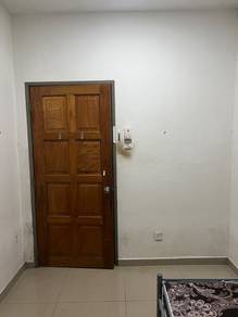 Room in Gombak, KUL
