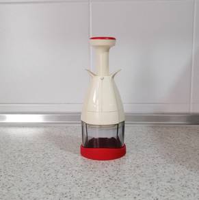 LEIFHEIT Onions / Garlic / Nuts Chopper Tool