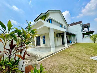 Semi-Detached House For Sale in Puncak Alam,SGR