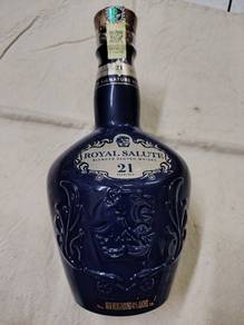 Royal salute 21years .old bottle 
