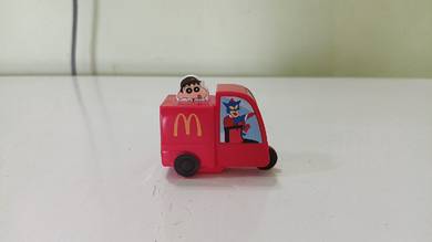 MCD Kids Meal Toy Crayon Shin Chan's Car