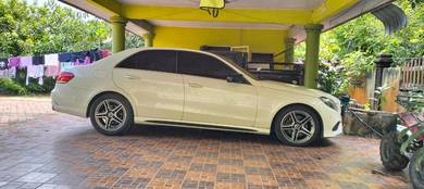 Mercedes Benz E300 300 BLUETEC HYBRID (CBU) in Pasir Puteh, KTN