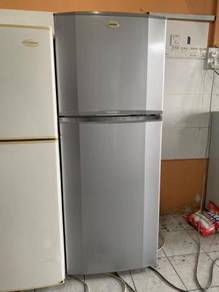 Samsung fridge 2doors Peti Sejuk Ais Refrigerator