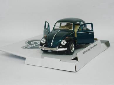 1967 Volkswagen Classical beetle model car - green