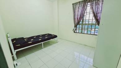 Room in Selayang, SGR
