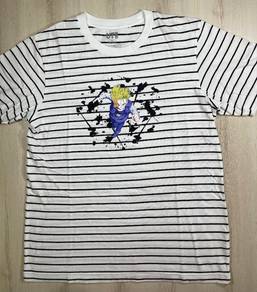 Uniqlo One Piece Android 18 Tee #BQ Used