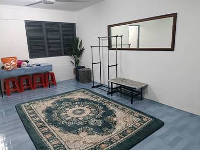 Room in Pantai, KUL
