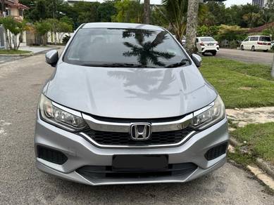 Honda City HYBRID in Permas Jaya, JHR