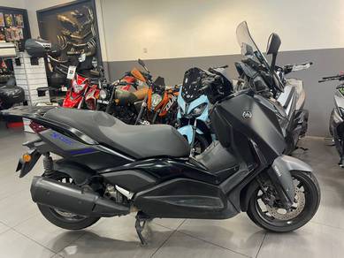 Yamaha XMAX