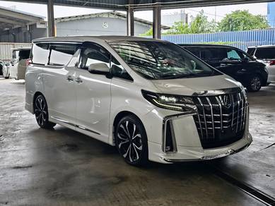 Toyota Alphard SC in Petaling Jaya, SGR