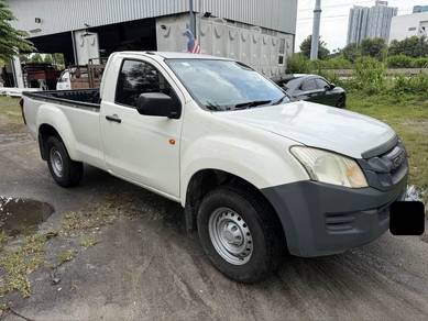 Isuzu 4x4 Pick-up 2017 Lori Boon