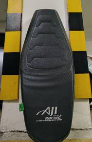LC135 Aji Seat to let go
