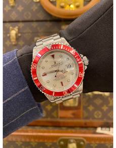 Rolex Submariner Ruby White Diamond Dial REF16610